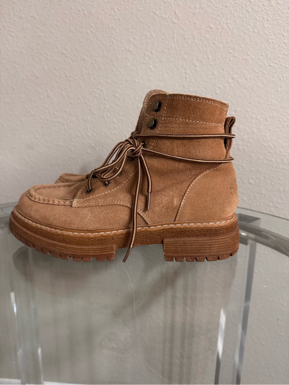 Roxy Tan Lace-Up Suede Work It Hiking Ankle Boots - Picture 10 of 16